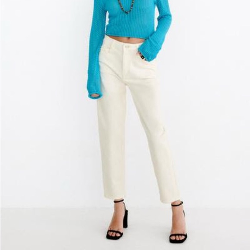 Zara Z1975 Mom Fit Jeans